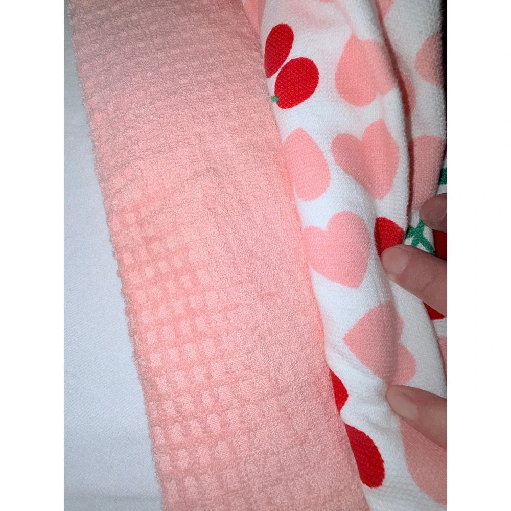 Casaba‎ Kitchen Towel Set Unisex OS White Pink NEW Heart Cherry Embroidered 2pk